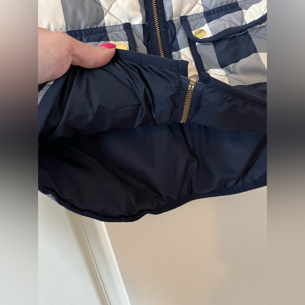 SALE! J.Crew Navy Plaid Quilted Down Feather Vest Women's Size Small - Picture 2 of 15